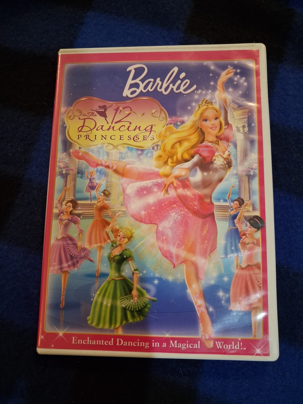 Barbie The 12 Dancing Princesses